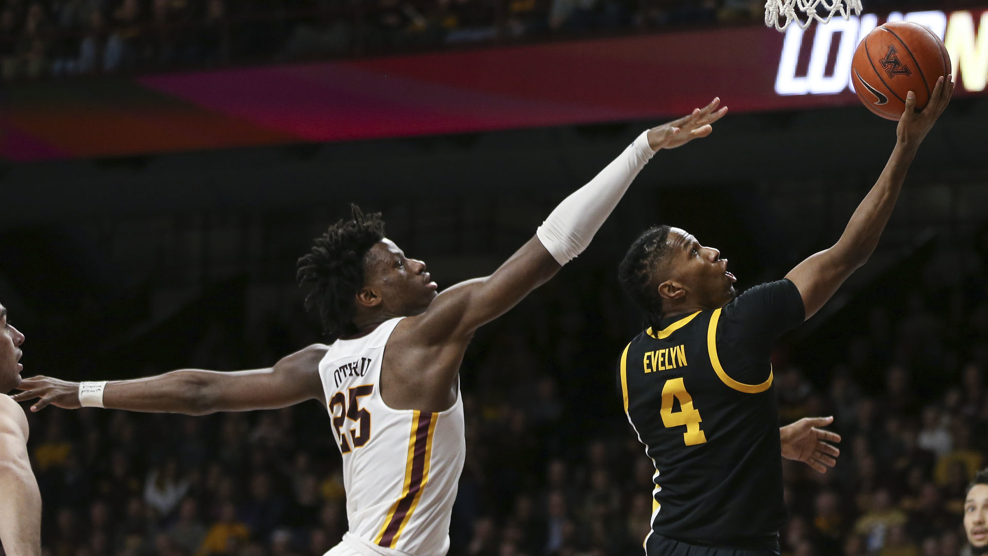 Iowa Minnesota Basketball